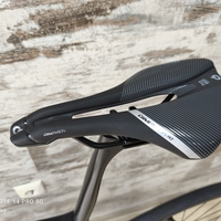 Giant Defy Pro Disc Ultegra Di2 Fulcrum | M/L