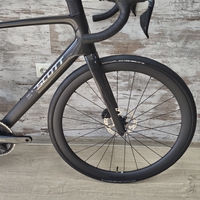 DEMO Scott Addict RC30 105 Di2 Syncros Capital 1.0 | L