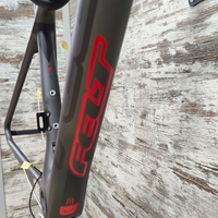 Карбонова рамка FELT ZW2 Rim с дефект на боята | 43