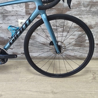 Giant TCR Pro 1 Disc Shimano 105 Di2 DT Swiss R470 | M