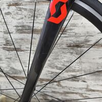 Scott Foil 30 105 R7000 Shimano/Syncros | L