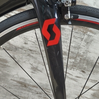 Scott Foil 30 105 R7000 Shimano/Syncros | L