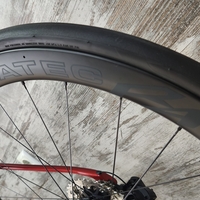 Ridley Fenix SLiC Disc Shimano 105 DI2 Novatec Tubeless | M