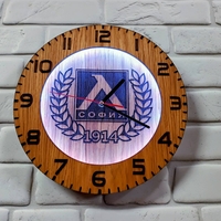 Стенен часовник - дървен с LED подсветка