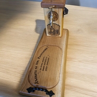 Дъска за мезета с чешма и диспенсър за алкохол - компактен модел