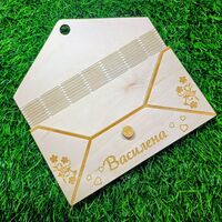 Подаръчен плик / портмоне за пари от дърво