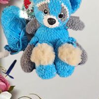 плюшено мече и бебешки буйки
