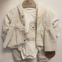 Бежов комплект с мече