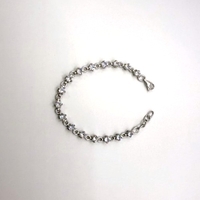 Сребърна гривна с бели циркони ръчна изработка