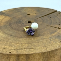 Пръстен с перла и лилави циркони