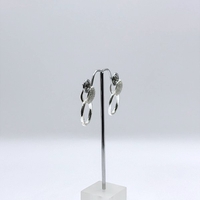 Сребърни обици с английско закопчаване овал с циркони