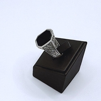 Сребърен пръстен с оникс