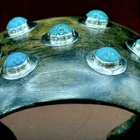 Гривна от дърво със сребърни елементи и тюркоаз