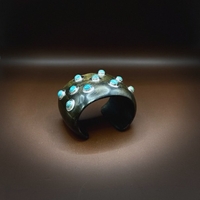 Гривна от дърво със сребърни елементи и тюркоаз