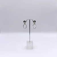 Сребърни обици с английско закопчаване овал с циркони