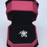 Брошка Цвете с циркони