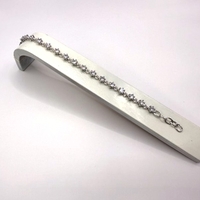 Сребърна гривна с бели циркони ръчна изработка