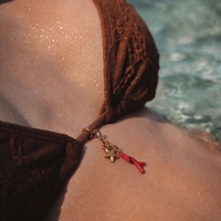 Бижу за бански Coralia