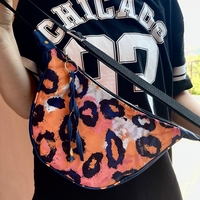 Чанта с регулируема дръжка 