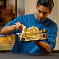 LEGO® Star Wars™ Диорама от състезанието в Мос Еспа 75380