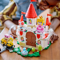 LEGO® Super Mario™ Битка с Roy в замъка на Peach 71435