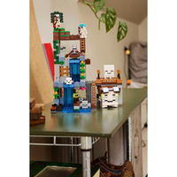 LEGO® Minecraft® Призрачна станция 21597