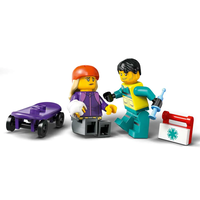 LEGO® City Линейка за спешна помощ 60451