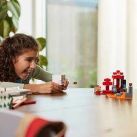 LEGO® Minecraft® Засада до портала към Ада 21255