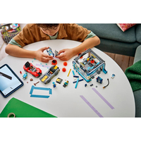 LEGO® City Автомивка с преминаване на колата 60497
