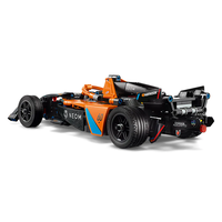 LEGO® Technic Състезателна кола NEOM McLaren Formula E 42169