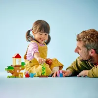 LEGO® DUPLO® Градината и дървесна къща на Пепа 10431