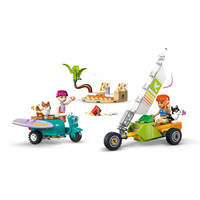 LEGO® Friends Сърфиращи кучета и приключение със скутери 42641
