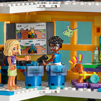 LEGO® Friends Обществен център Хартлейк Сити 41748