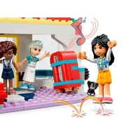 LEGO® Friends Ресторант в центъра на Хартлейк 41728