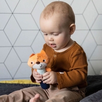 Плюшена играчка BabyOno Have Fun Писукаща лисица Monday, 1497