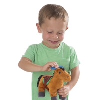 Комплект Melissa and Doug грижа за конете 18537