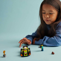 LEGO® City Зелена състезателна кола 60399