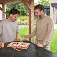 Табла в бежов калъф