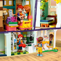 LEGO® Friends Къщата на Отъм 41730