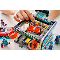 LEGO® City Автомивка с преминаване на колата 60497