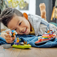 LEGO® City Пожарникарска спасителна лодка 60373