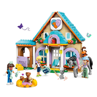 LEGO® Friends Ветеринарна клиника за коне и домашни любимци 42651