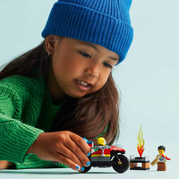 LEGO® City Противопожарен мотоциклет 60410