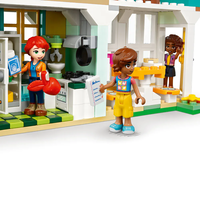 LEGO® Friends Къщата на Отъм 41730