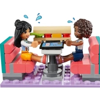 LEGO® Friends Ресторант в центъра на Хартлейк 41728