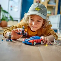 LEGO® Marvel Състезателната кола на Спайдърмен с Венъм и Зеления гоблин 76279