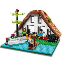 LEGO® Creator Уютна къща 31139