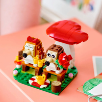 LEGO® Iconic Пикник с таралеж 40711
