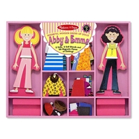 Приятелките Аби и Ема с магнитни дрехи Melissa and Doug 14940