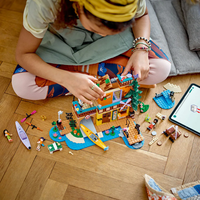 LEGO® Friends Лагер за приключения – водни спортове 42626